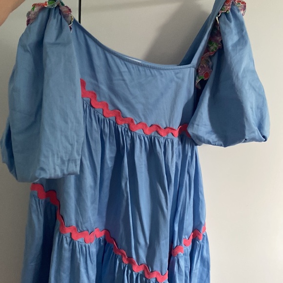 Alden Aldair dress size small ( oversized, can fit size 6,8,10 and probably 12) - Picture 3 of 4